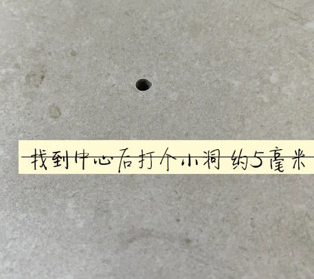 青浦瓷砖空鼓维修公司专业解答在瓷砖铺贴过程中，如果砂料搅拌不均匀，将会带来以下问题